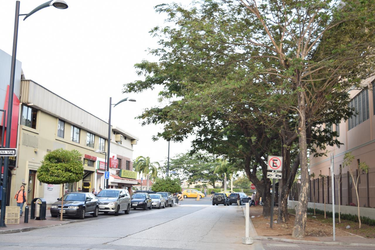Alojamiento Castelnouvo, Entre Rios, Guayaquil, Ecuador Extérieur photo